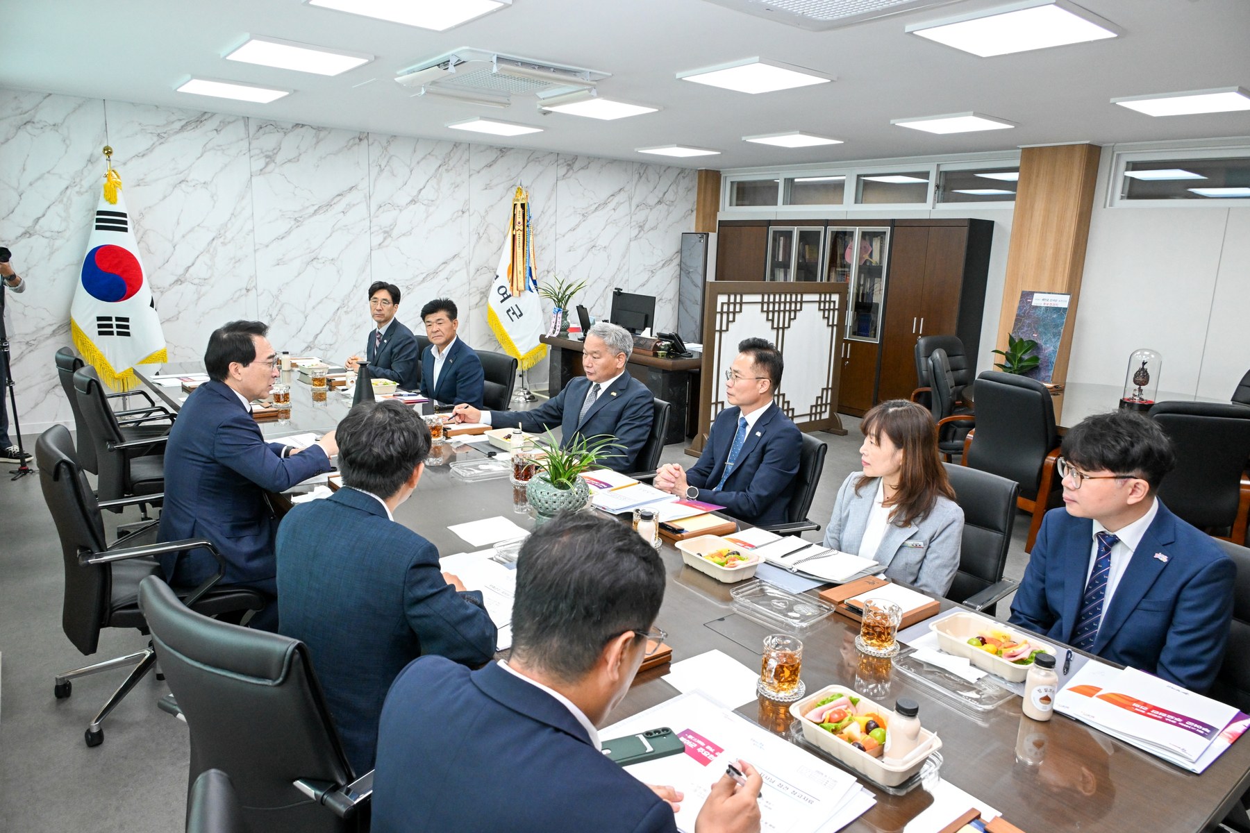 충남권 국립호국원 유치 등 부여군 현안 논의